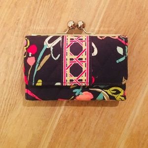 VERA BRADLEY wallet